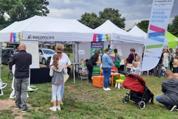 Zdjęcie artykułu WUP na Małopolskim Festiwalu Smaku w Trzebini